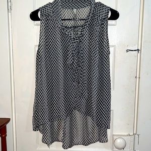 Paper Crane sleeveless Blouse size S